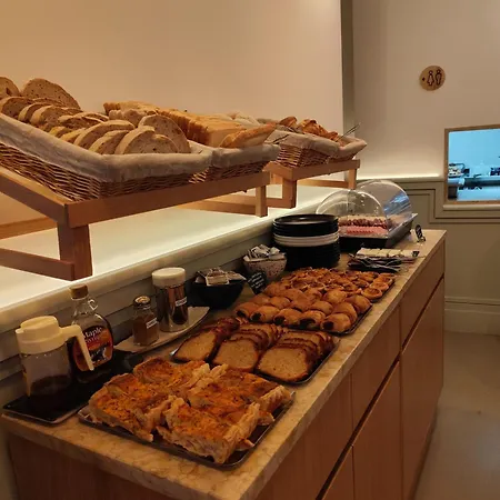 Bacalhoeiros 125 2* Lisboa