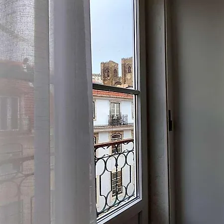 Bacalhoeiros 125 Hotel