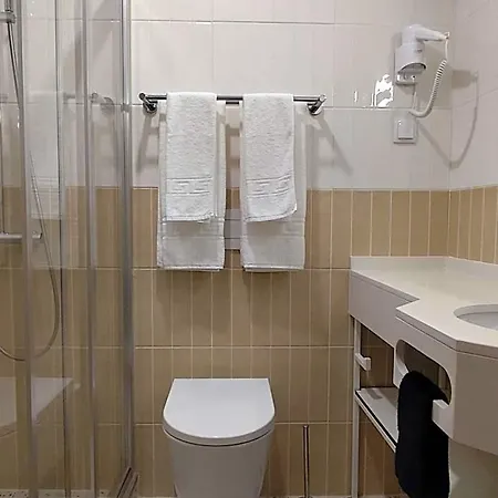 Hotel Bacalhoeiros 125 Lisboa