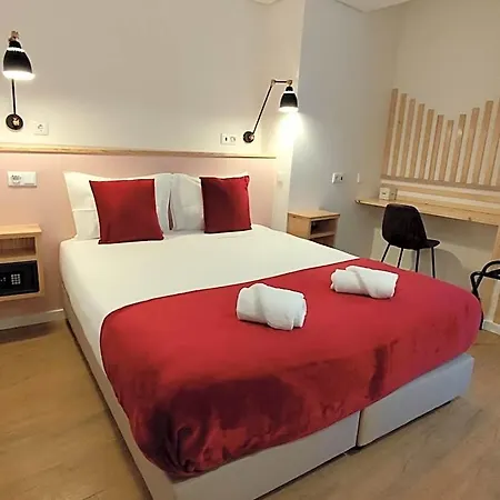 Hotel Bacalhoeiros 125